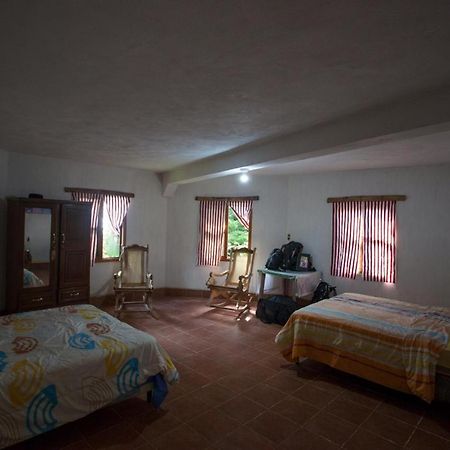 Hostal Checruz, Todos Santos Cuchumatan Huehuetenango Extérieur photo